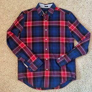 Two American Eagle Buttons Downs Size Small
